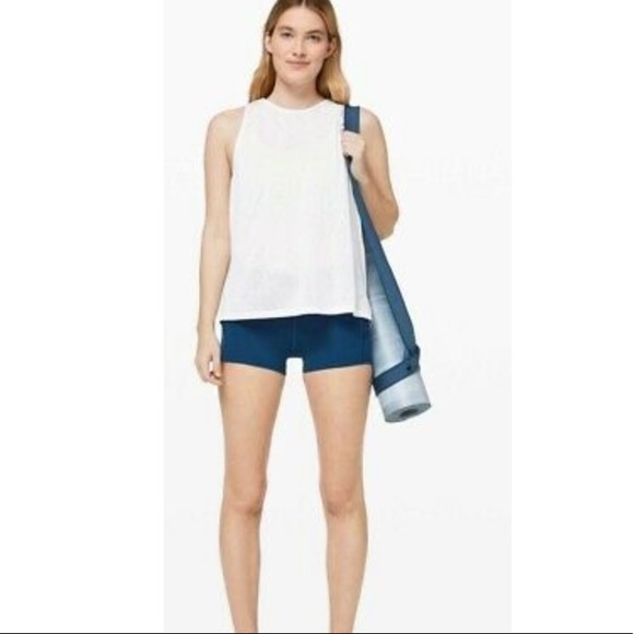 Lululemon NWOT soul stride white tank - Picture 4 of 6